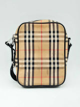 Burberry "Vintage Check" Messenger Bag In Archive Beige Fw0824crsa