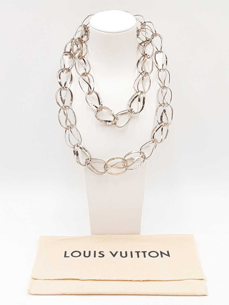 Louis Vuitton Sautoir Infinivi Silver-tone Necklace 42 Inch Fw0625lrzdu