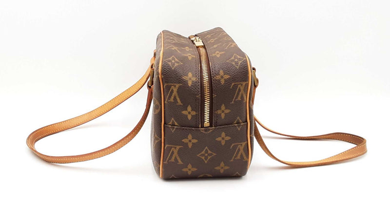 Louis Vuitton Cite Mm Monogram Coated Canvas Shoulder Bag Fw0524iepdu