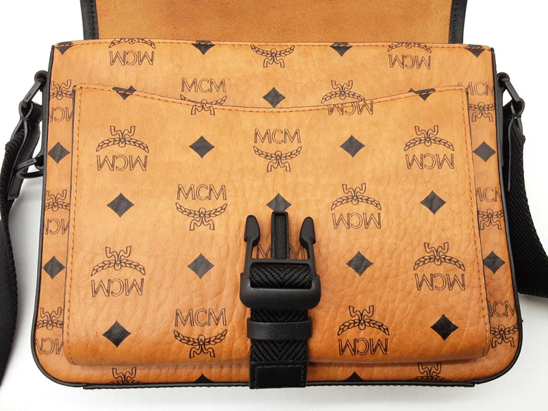 Mcm Klassik Tan Cognac Visetos Coated Canvas Messenger Bag Do1024wrxde