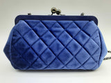 Chanel Kiss Lock Blue Velvet Quilted Clutch Crossbody Bag Do0924lexzde