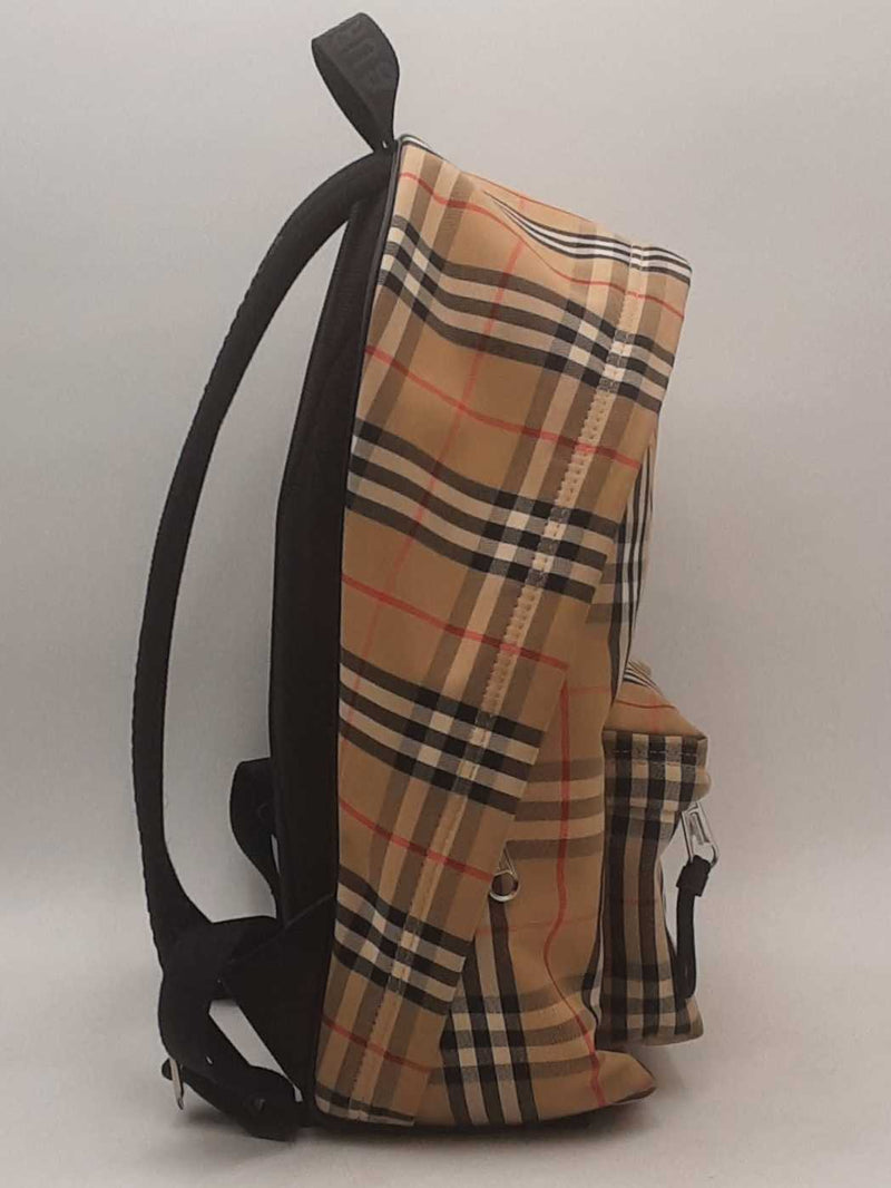 Burberry Vintage Check Nylon Backpack Beige Aa0125wxzsa