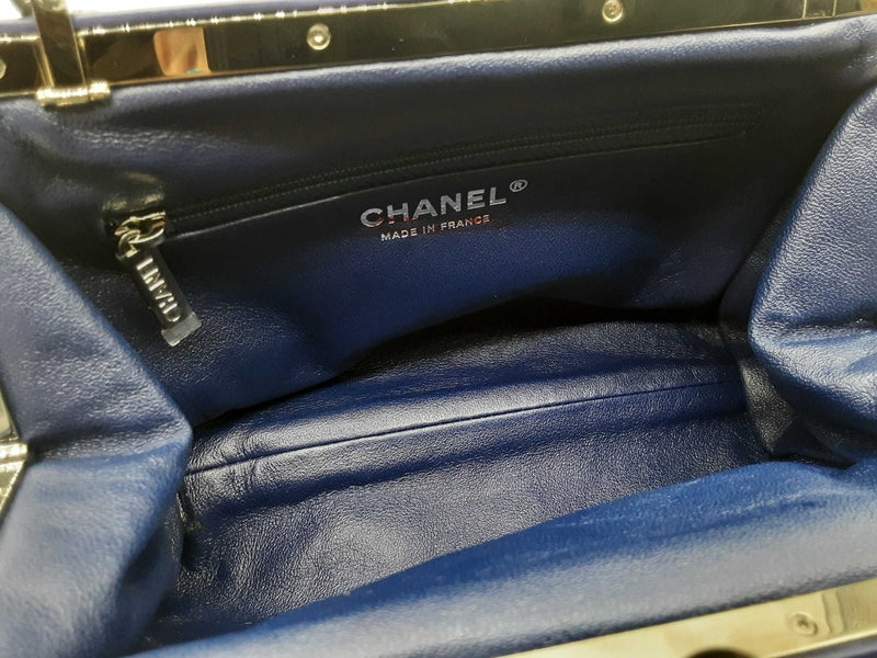 Chanel Kiss Lock Blue Velvet Quilted Clutch Crossbody Bag Dolexz0924