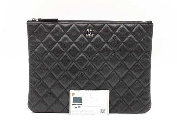 Chanel Medium Cosmetic Pouch In Iridescent Black Caviar Leather Fw1125prxdu