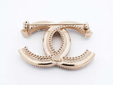 Chanel Cc Gold-tone Brooch In Faux Pearls & Strass Fw1025lrxdu