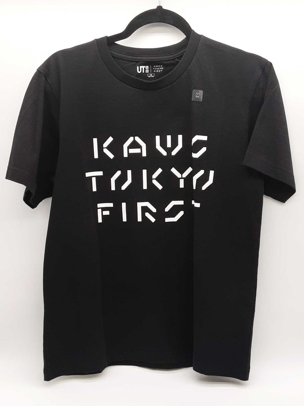 Kaws X Uniqlo Tokyo First Black T-shirt Japanese Size M Dopxde 144010001145