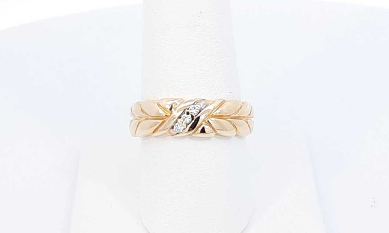 14k Yellow Gold Ring With 3 Small Diamonds Size 8.75 Eblordu 144030003004