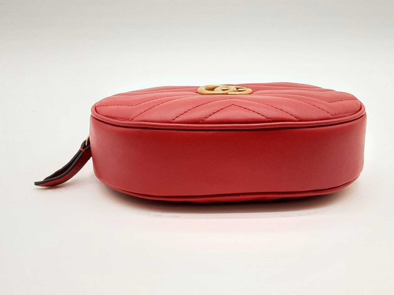 Gucci 476434 GG Red Marmont Oval Quilted Leather Belt Bag Size 85/34 (ROX) 144010001282 DO/DE