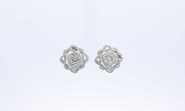 18k White Gold Diamond Cluster Stud Earrings 2.7 Grams Ebwxzdu 144030000423