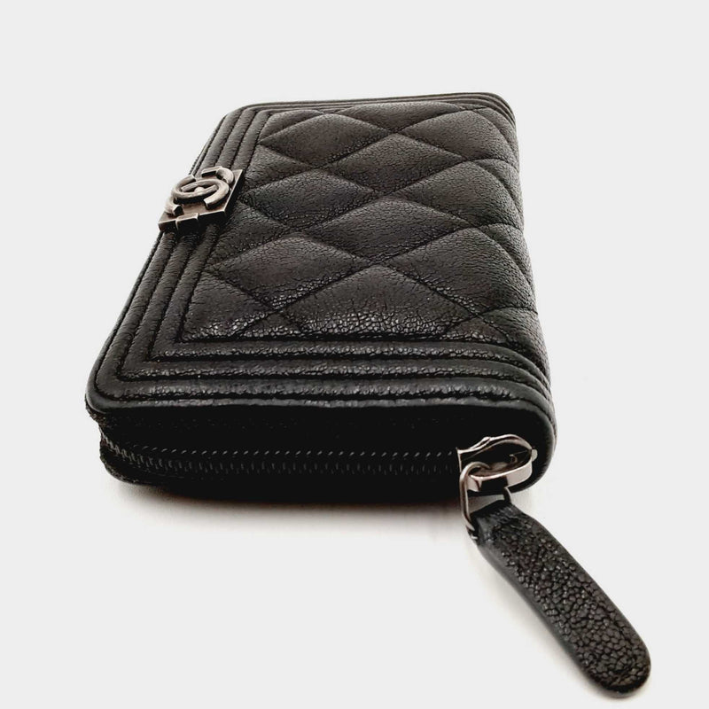 Chanel Boy Quilted Leather Black Zip Around Wallet CBPXZSA 14401002560 –  Max Pawn