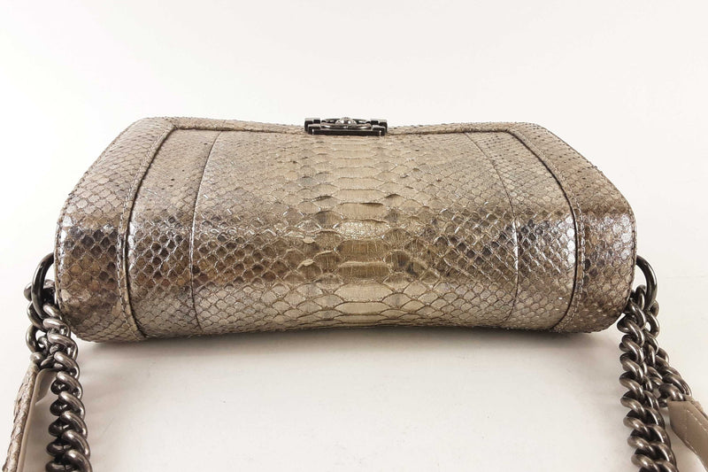 Chanel Silver Embossed Python Boy Bag DOWEZXDE 144010015726