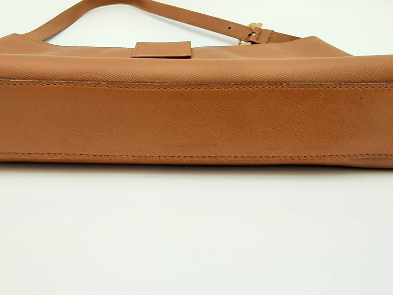 Salvatore Ferragamo Brown Leather Trifolio Shoulder Bag MSLXZDU 144030001451